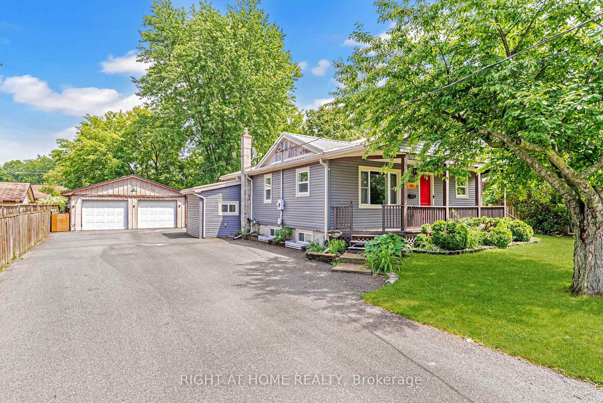 273 Alma Street photo 1