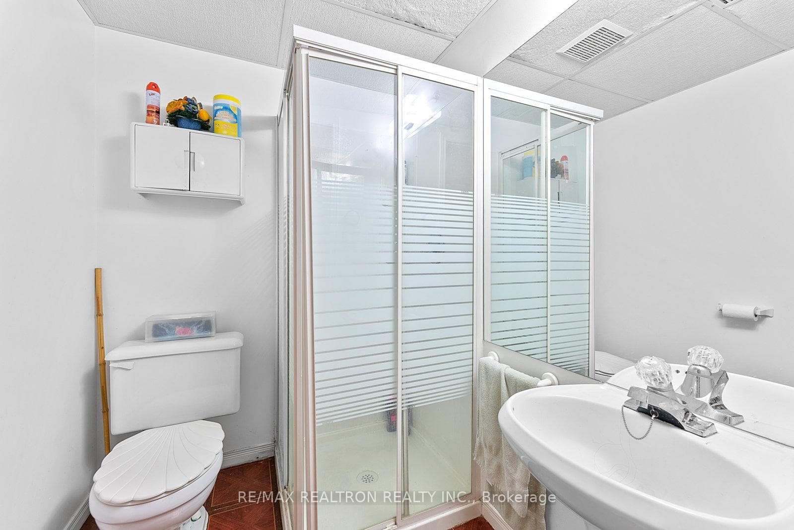 106 Littles Road photo 32