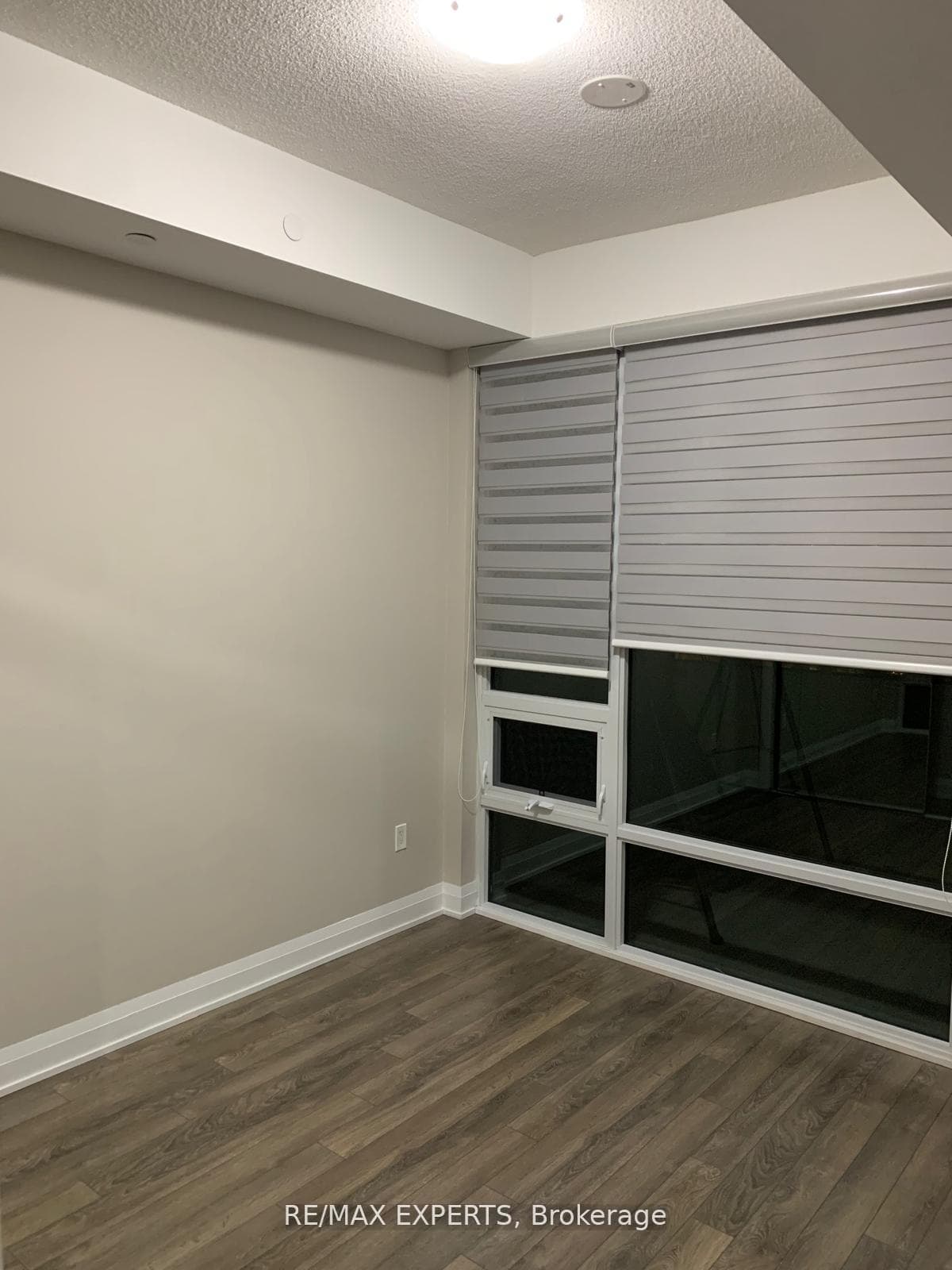 4800 Highway 7 Road Unit 411 photo 12