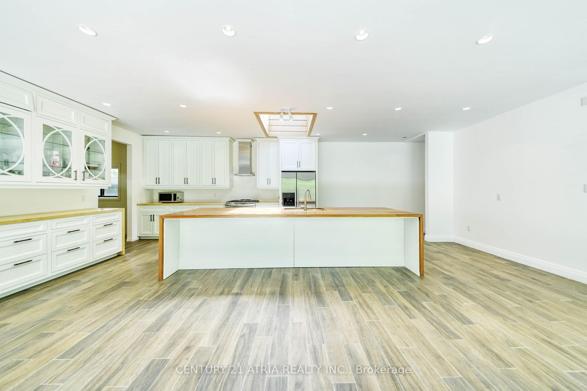 115 Northdale Road photo 7