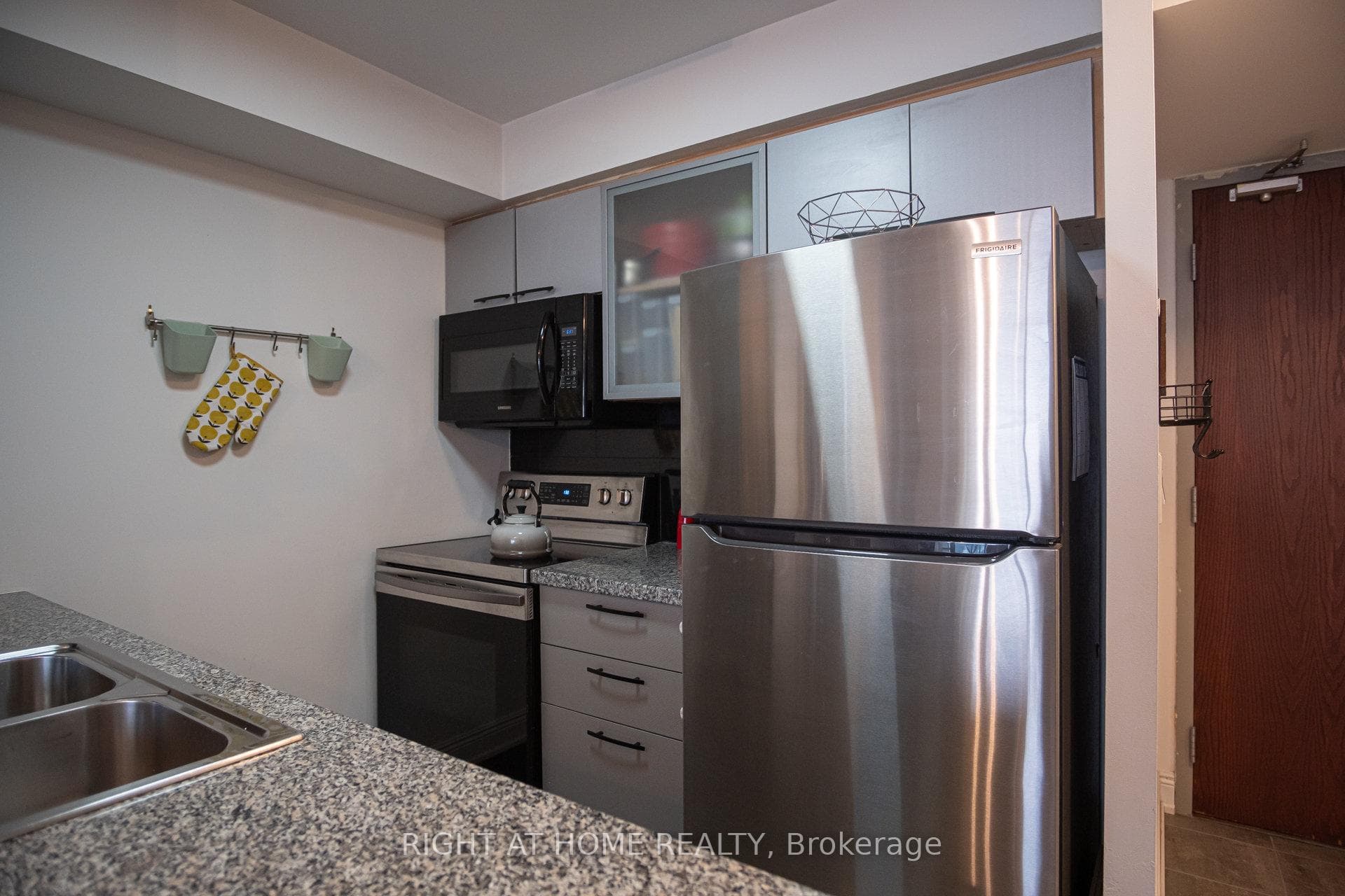 2402 - 16 Harrison Garden blvd
