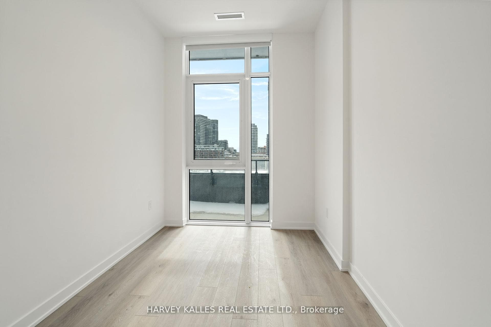 9 Tecumseth Street Unit 616 photo 10