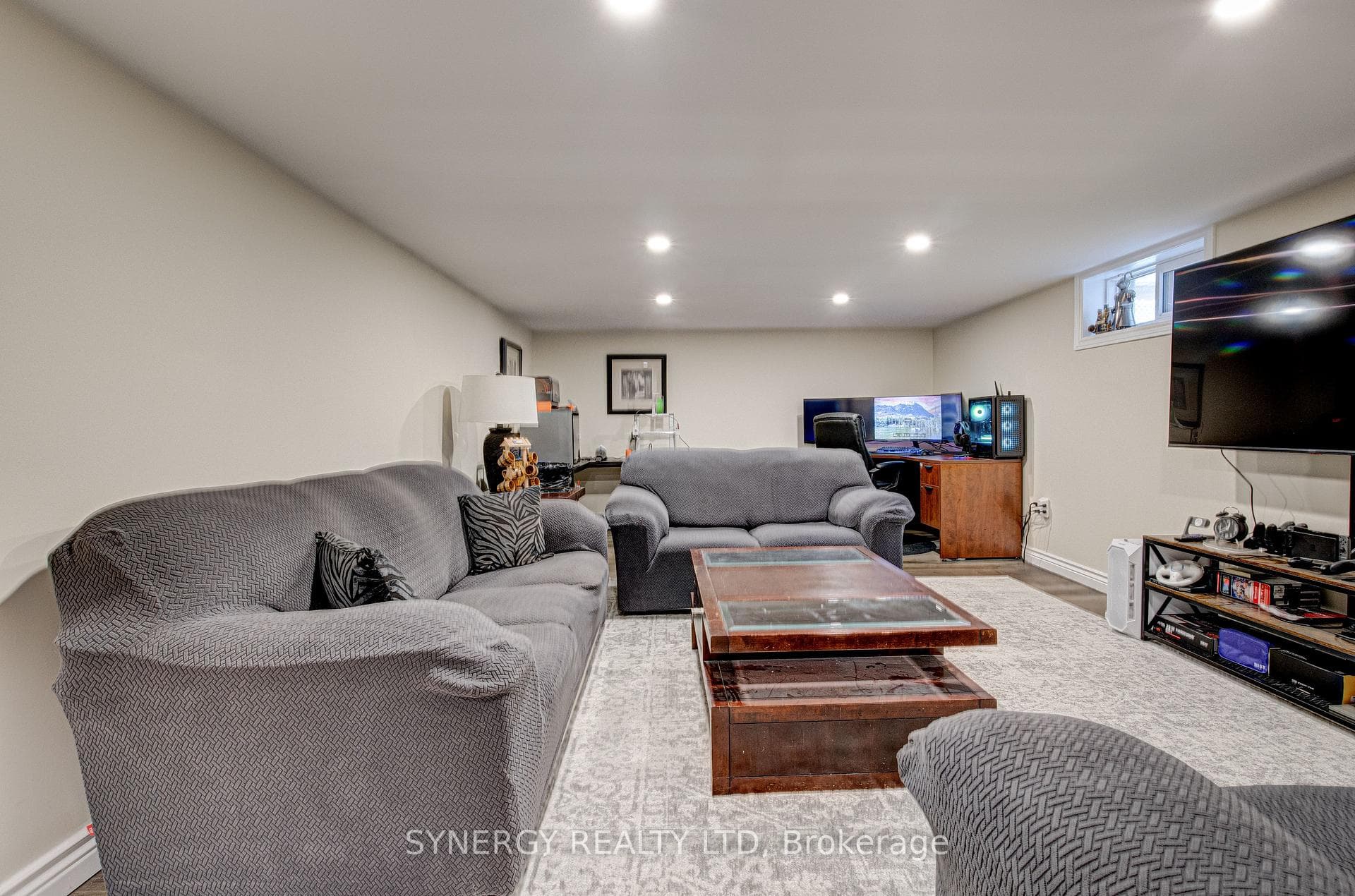 63 Earle Street photo 30