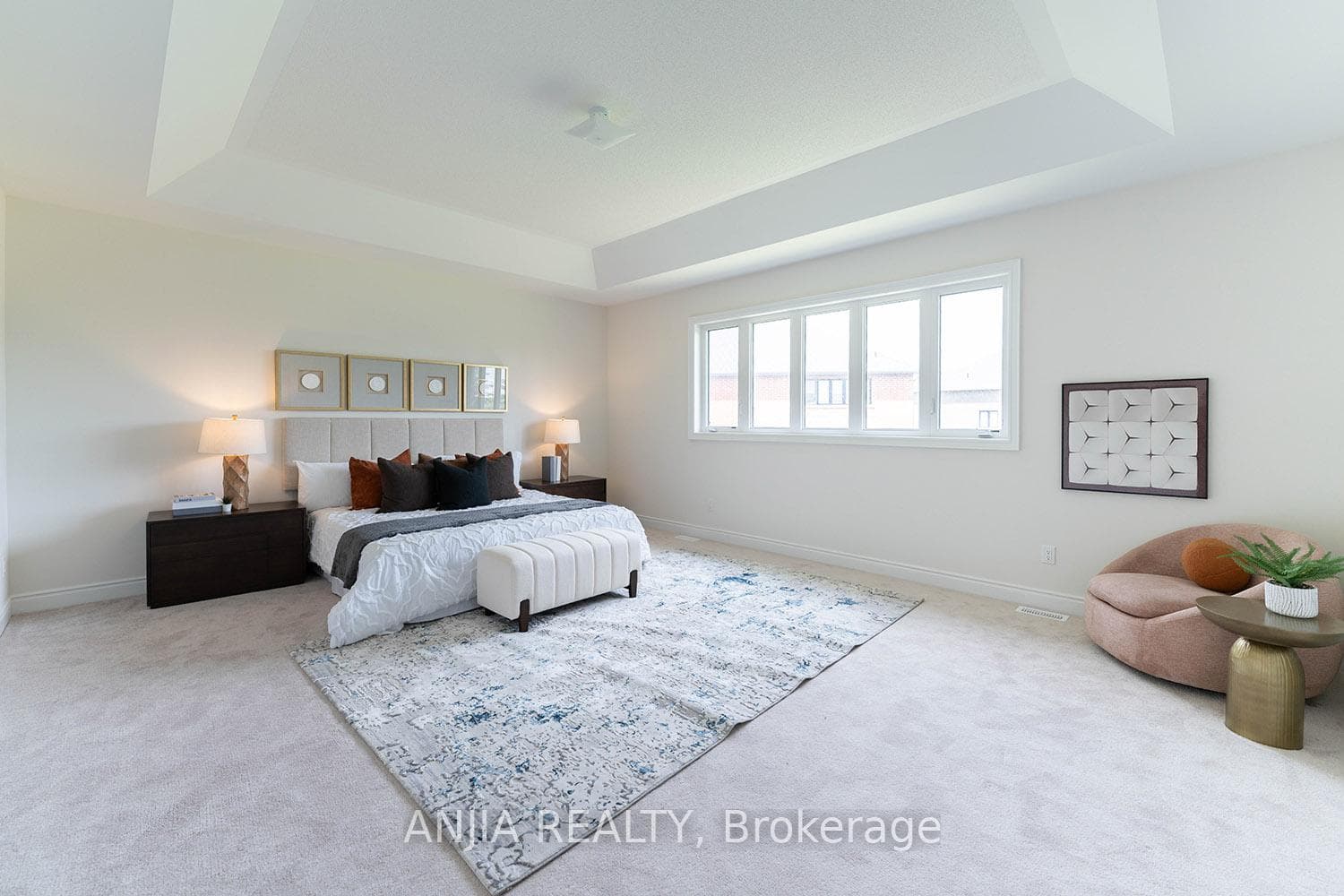 21 Joiner Circle photo 42