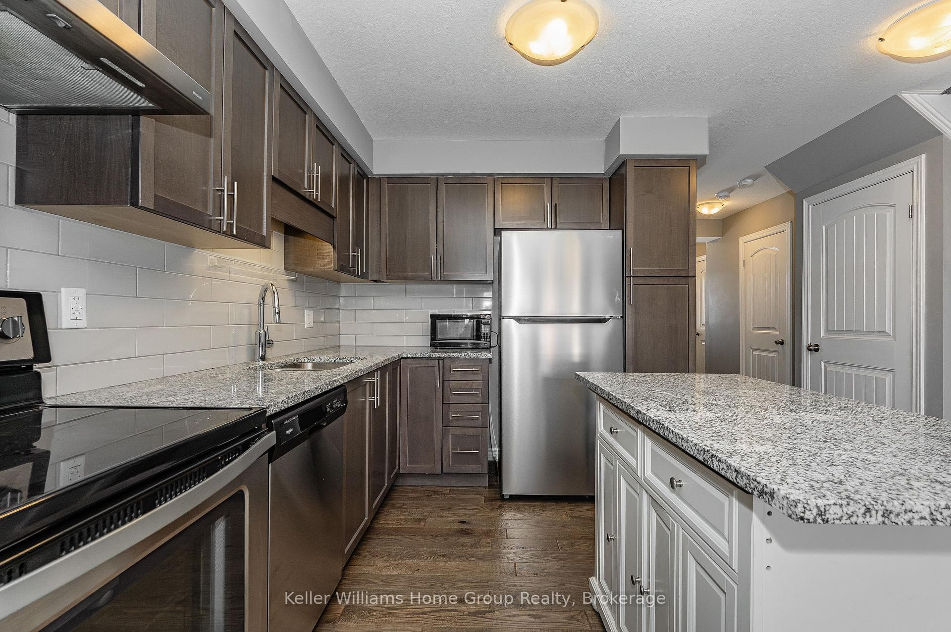 47 Westminister Crescent photo 11