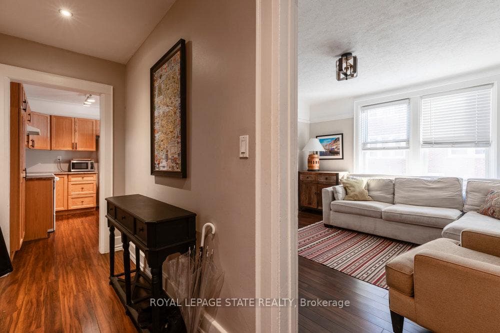 9 Rockwood Place Unit 8 photo 9