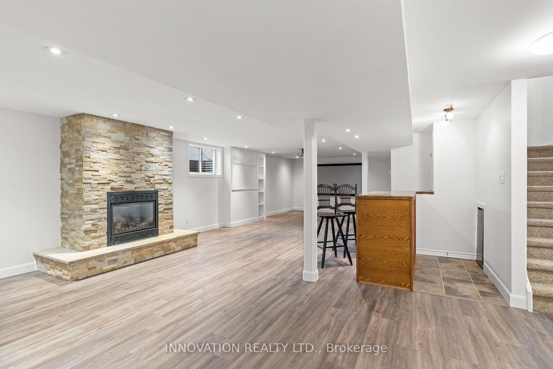 36 Loyal Hill Crescent photo 38