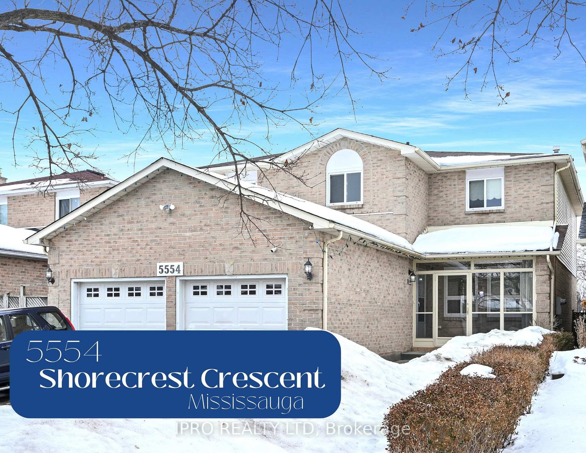 5554 Shorecrest Crescent photo 1