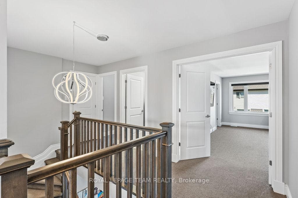 96 Palfrey Way photo 23