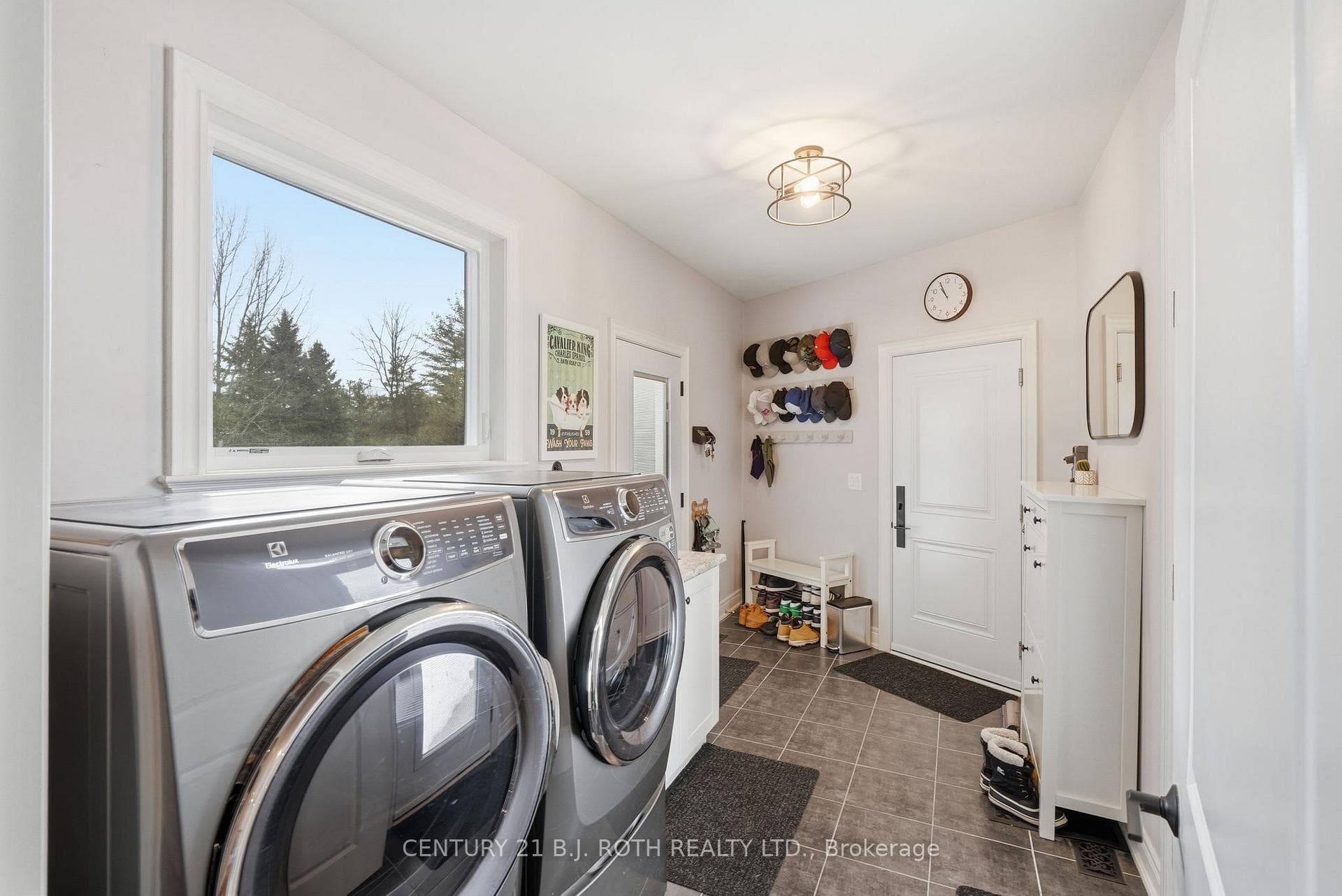 2228 Elana Drive photo 27