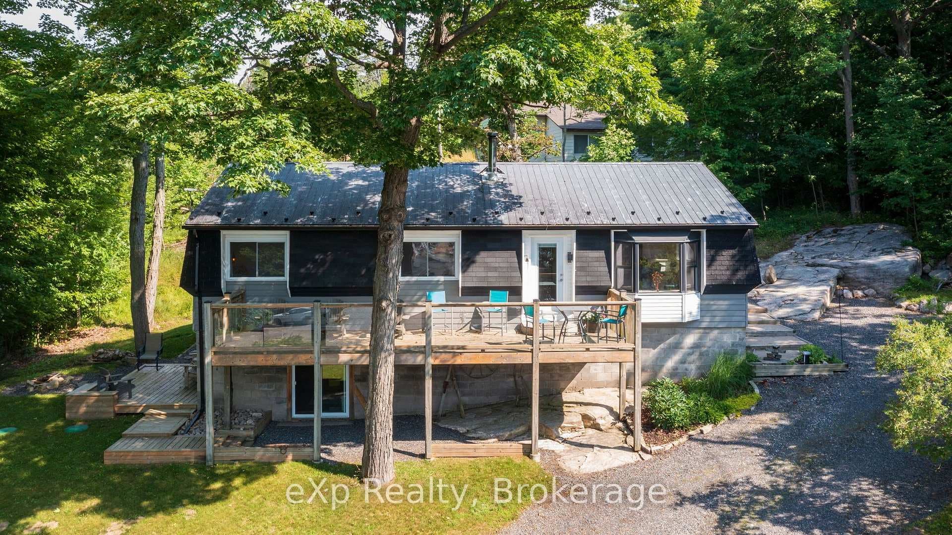 3 Bayview Drive photo 1