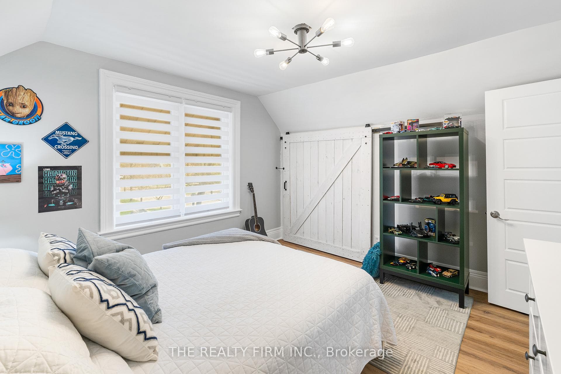31 Fifth Avenue photo 16