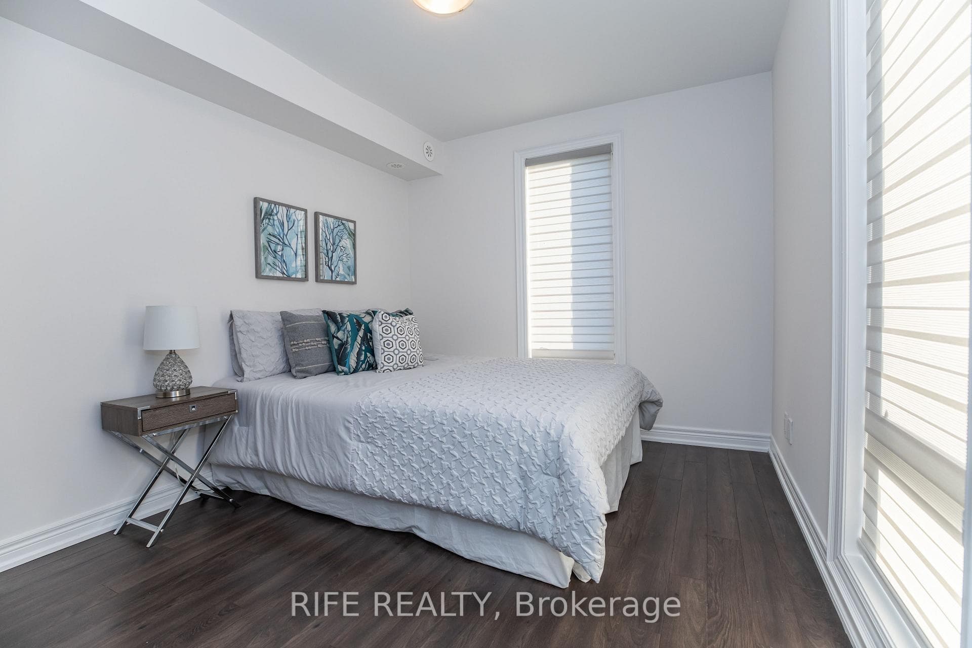 50 Dunsheath Way Unit 604 photo 17