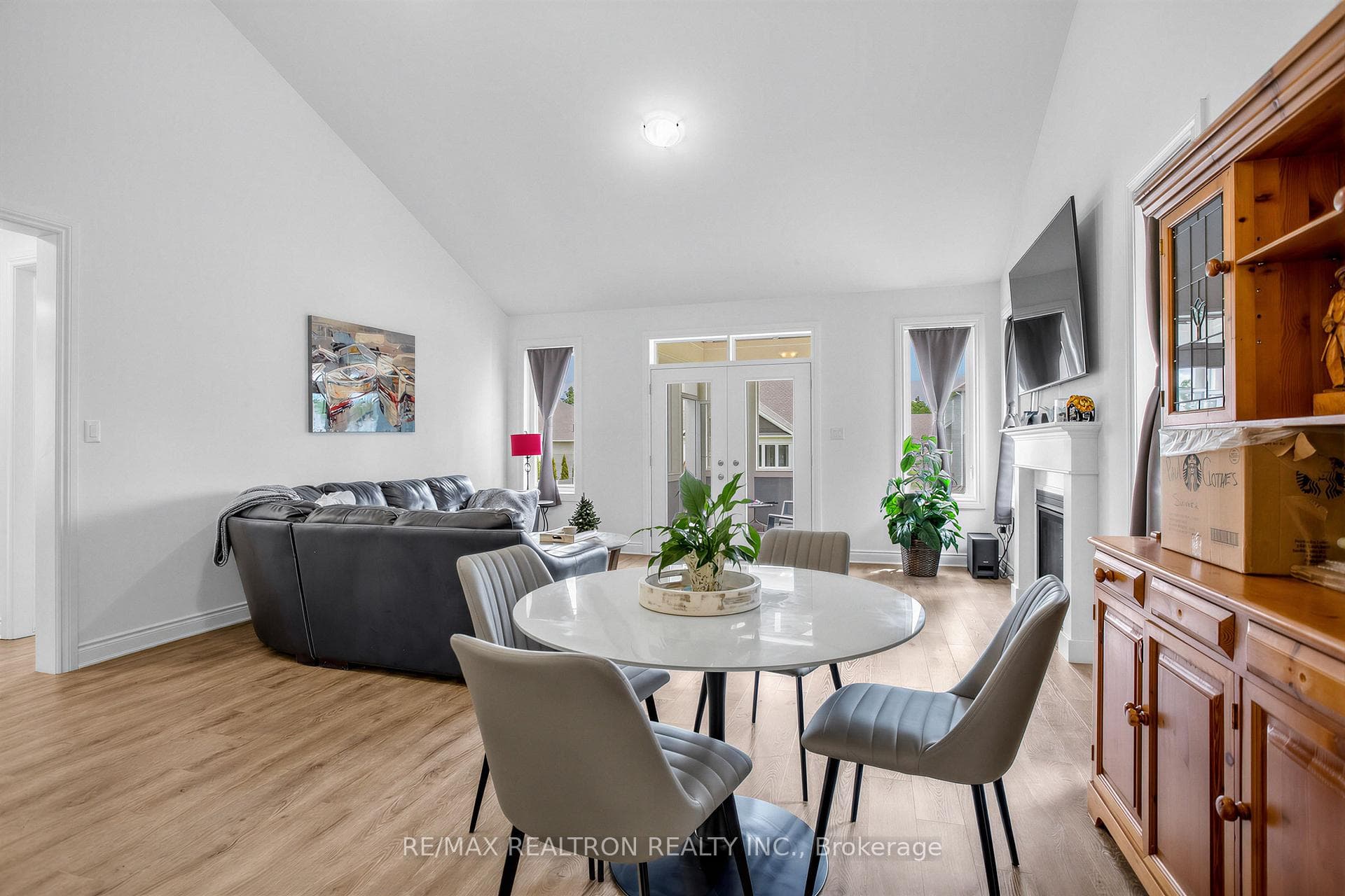 38 Chambery Street photo 13