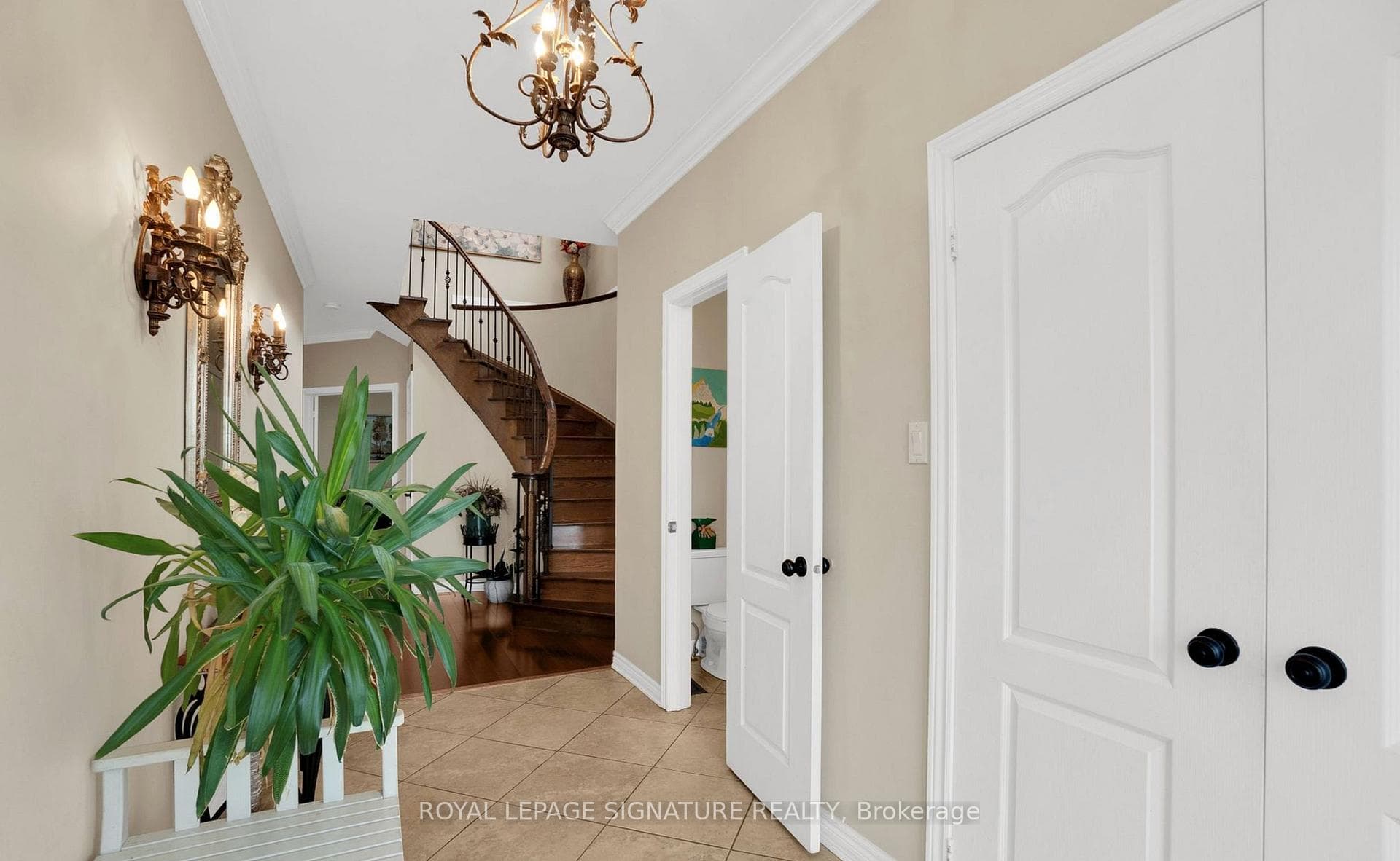 83 Timber Valley Avenue photo 3