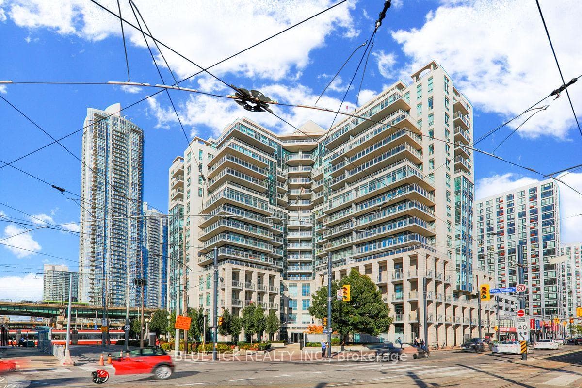 410 Queens Quay Unit 1108 photo 1