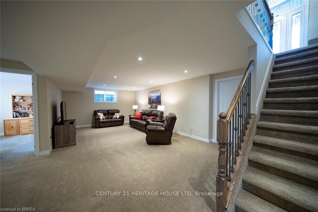 27 STONEBRIDGE Place photo 26