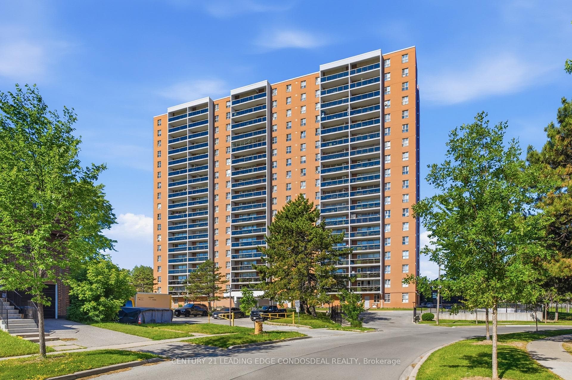 270 Palmdale Drive Unit 1508 photo 1