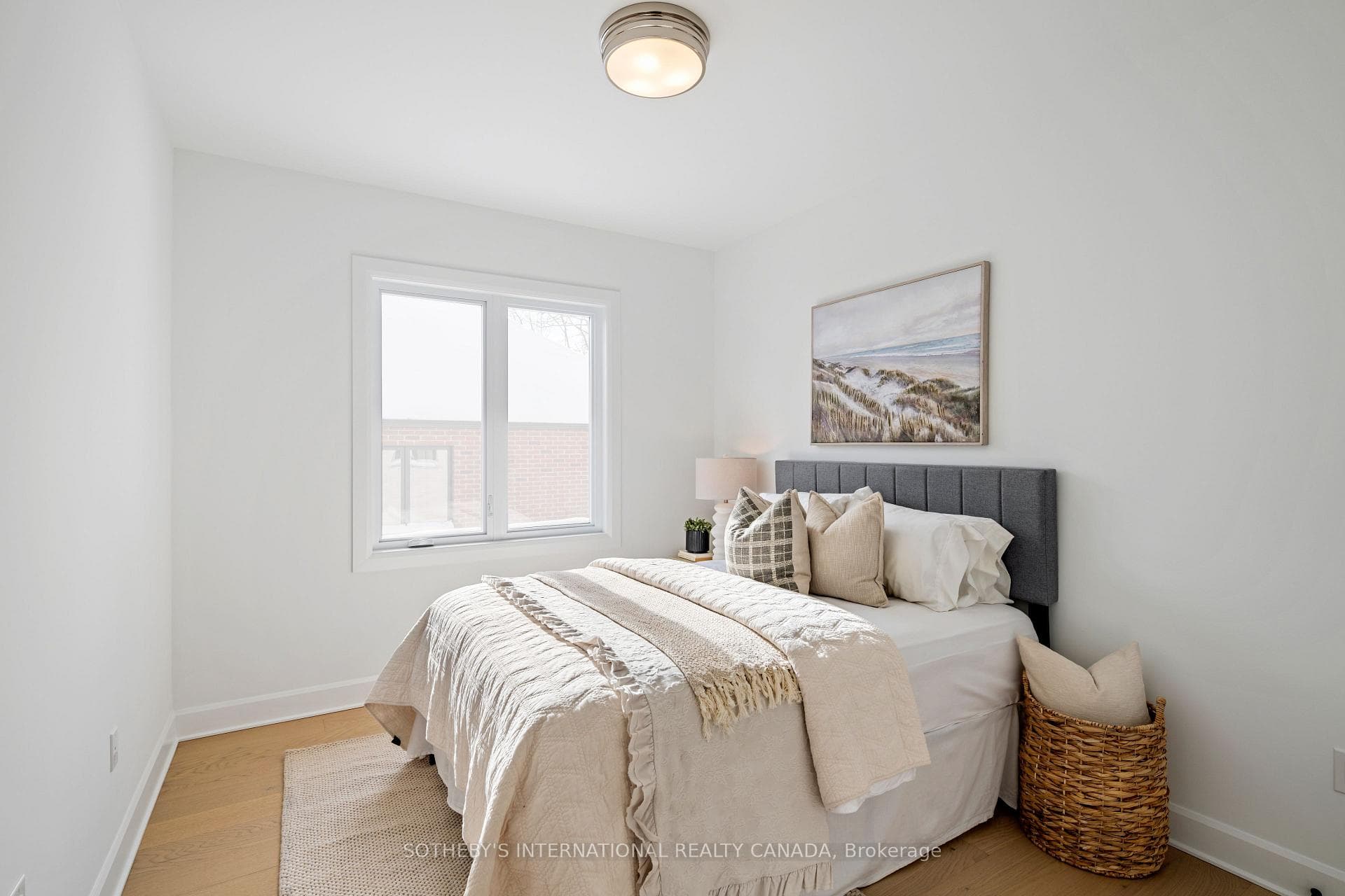 1339 Cranbrook Road photo 15