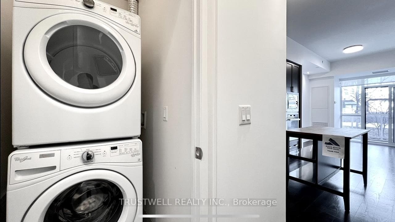 20 Fred Varley Drive Unit 212 photo 16
