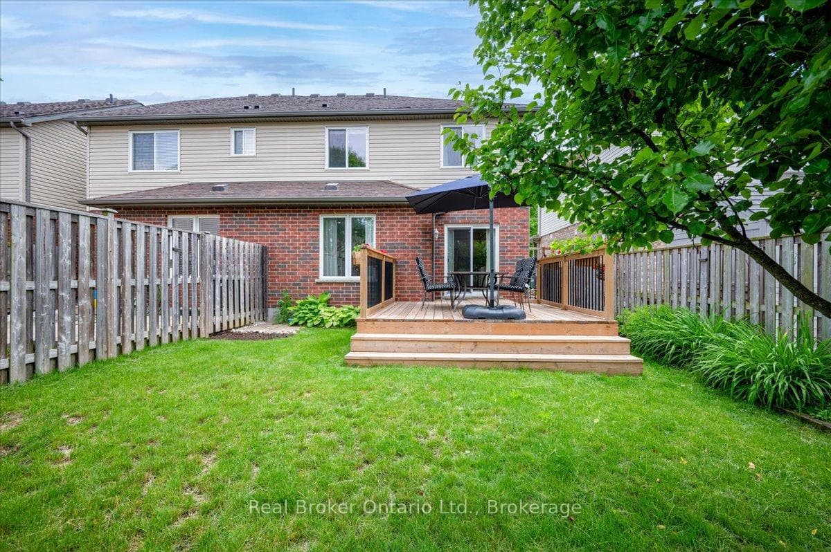 54 Laughland Lane photo 39