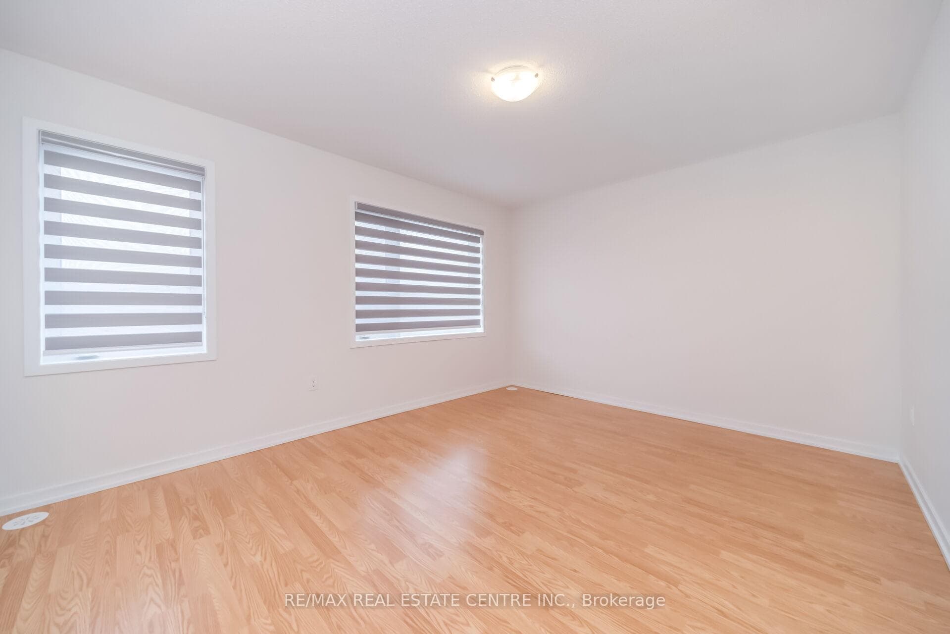 30 Lambert Lane photo 29