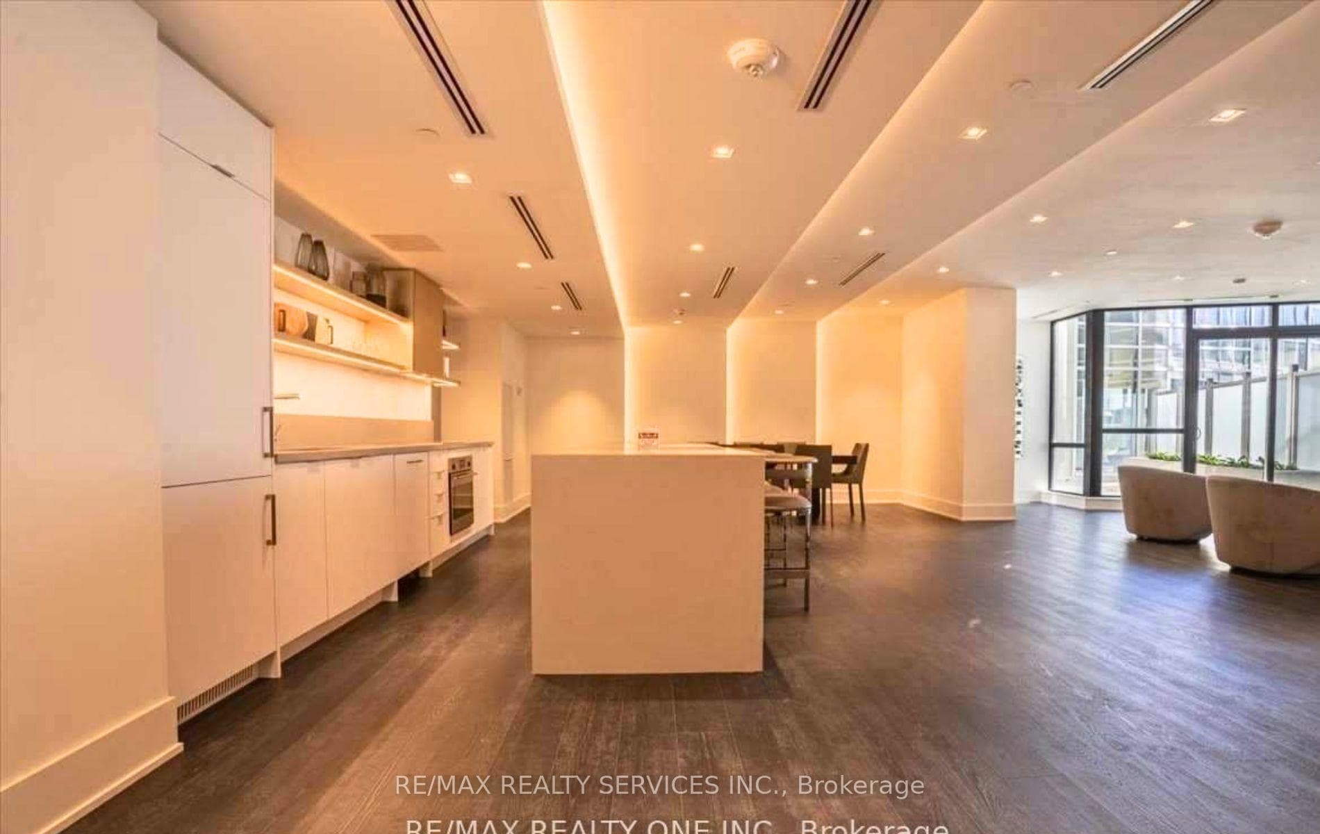 2908 Highway 7 Road Unit 1803 photo 25