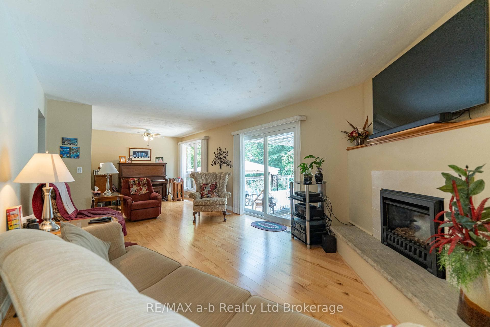 Living Room with Gas Fireplace