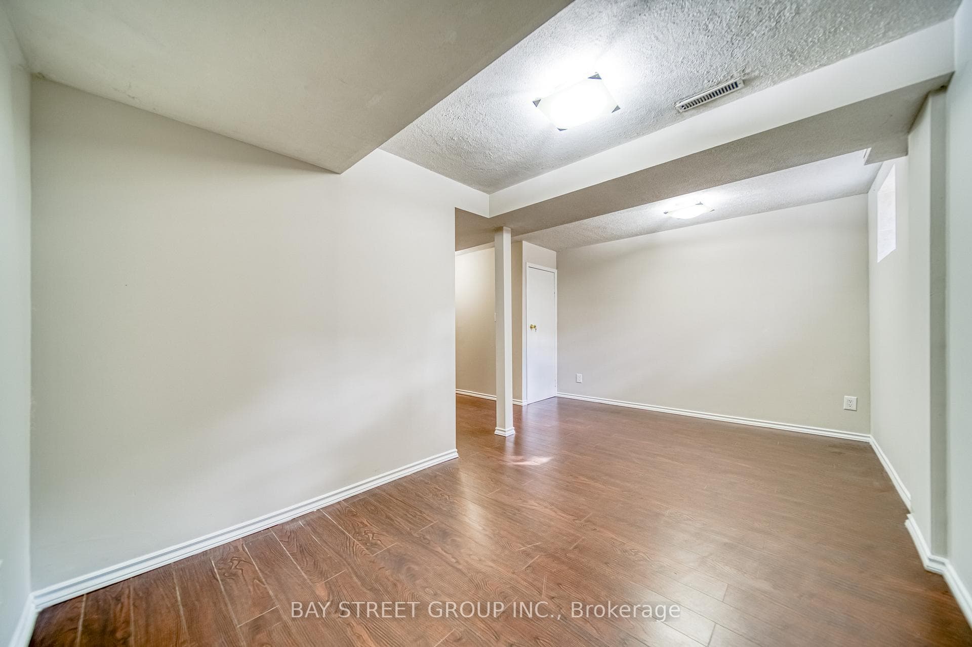 2340 Dalebrook Drive photo 22