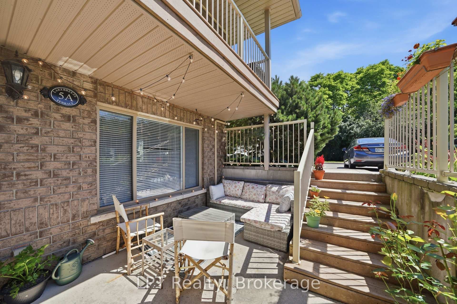 37 Lake Breeze Court Unit 5A photo 5