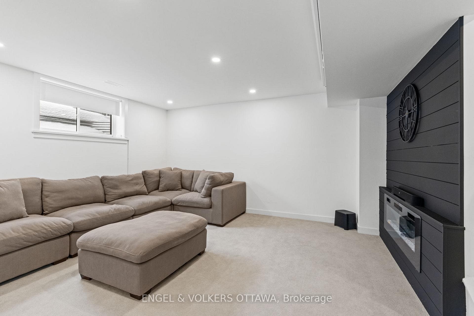 51 Aridus Crescent photo 24