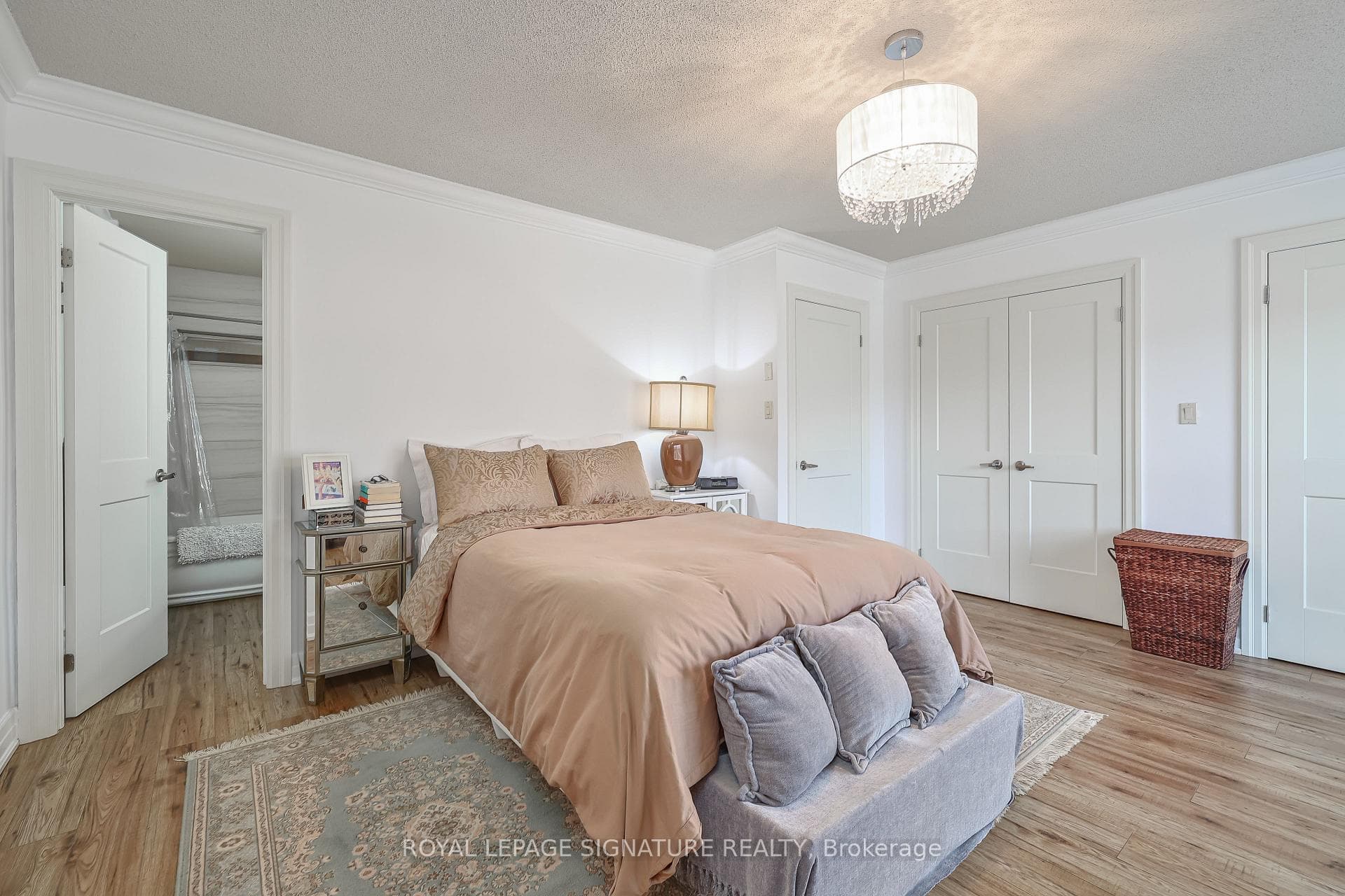 19-51 Laguna Pkwy - Primary Bed w/ensuite