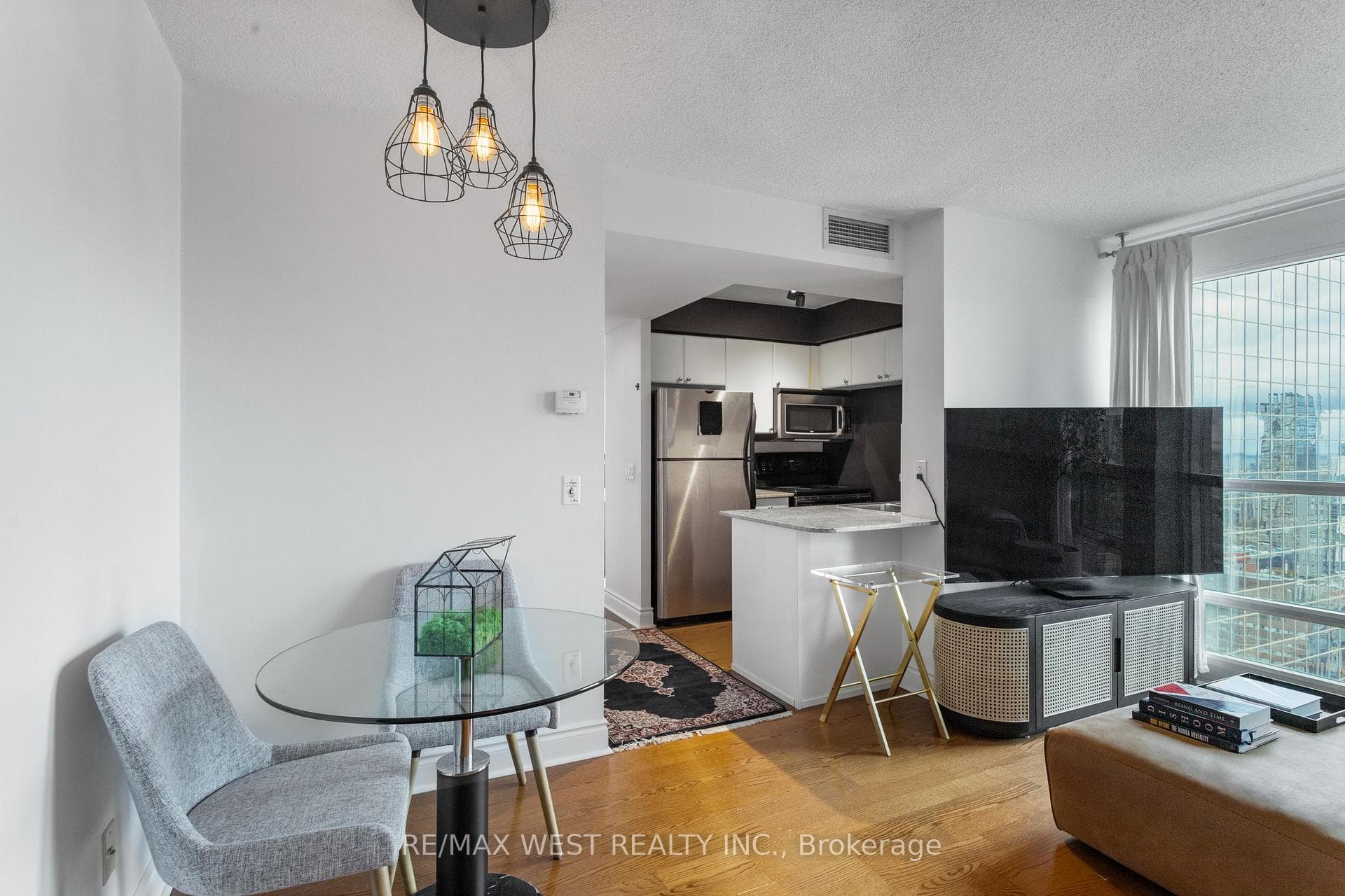 763 Bay Street Unit 3502 photo 12