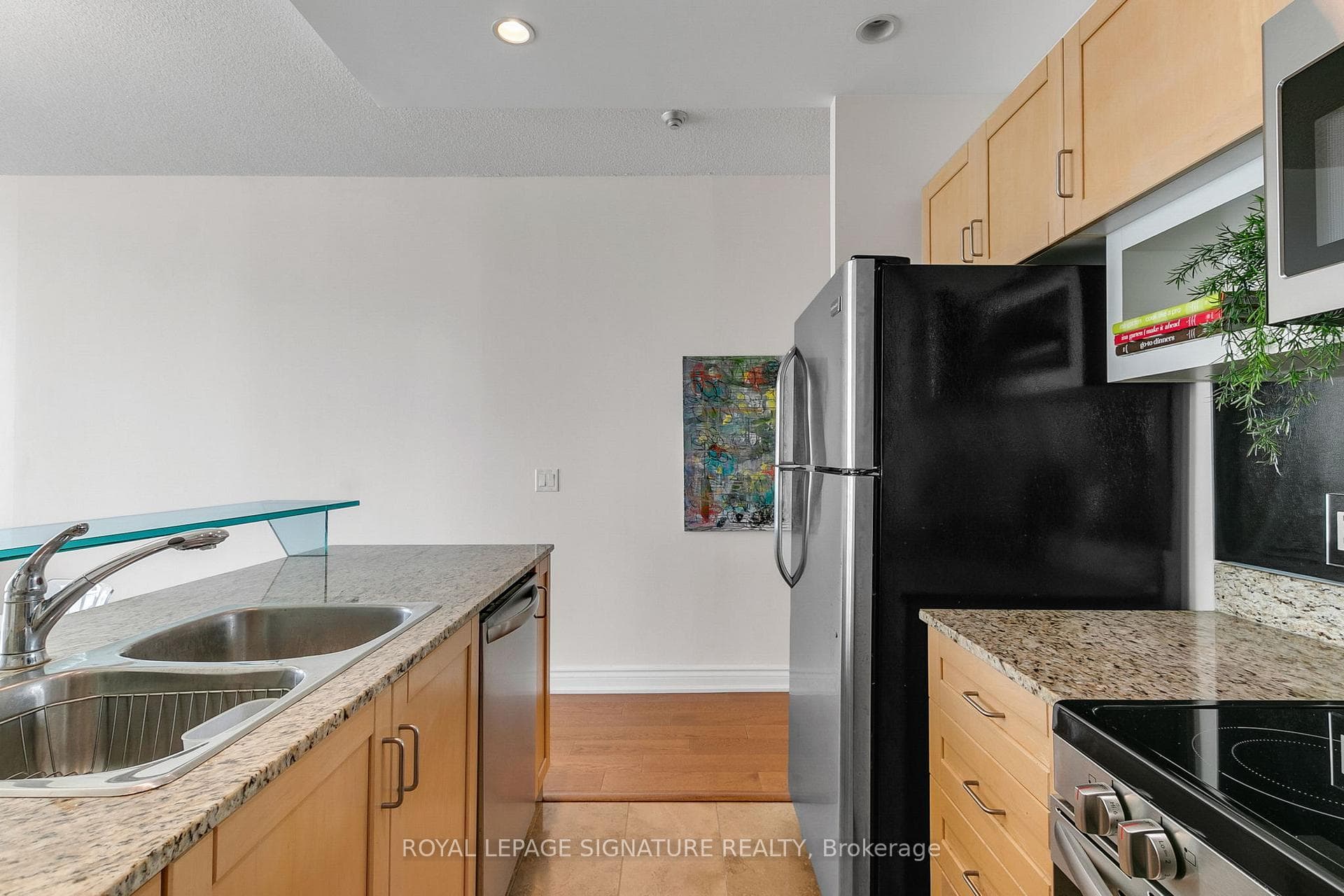 208 Queens Quay Unit 3107 photo 14
