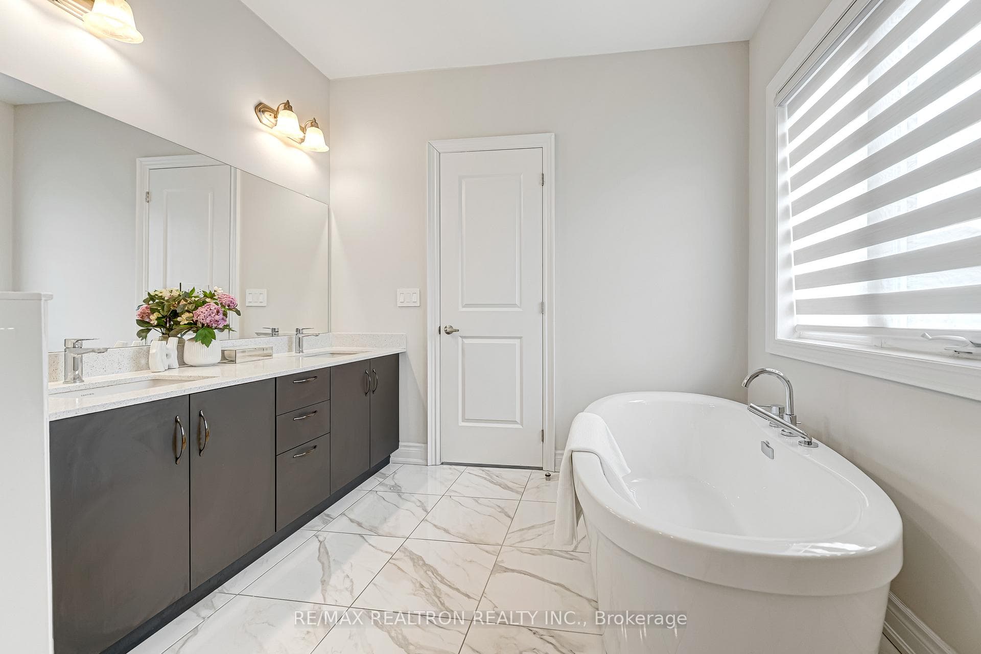 7 Sweet Gale Crescent photo 39