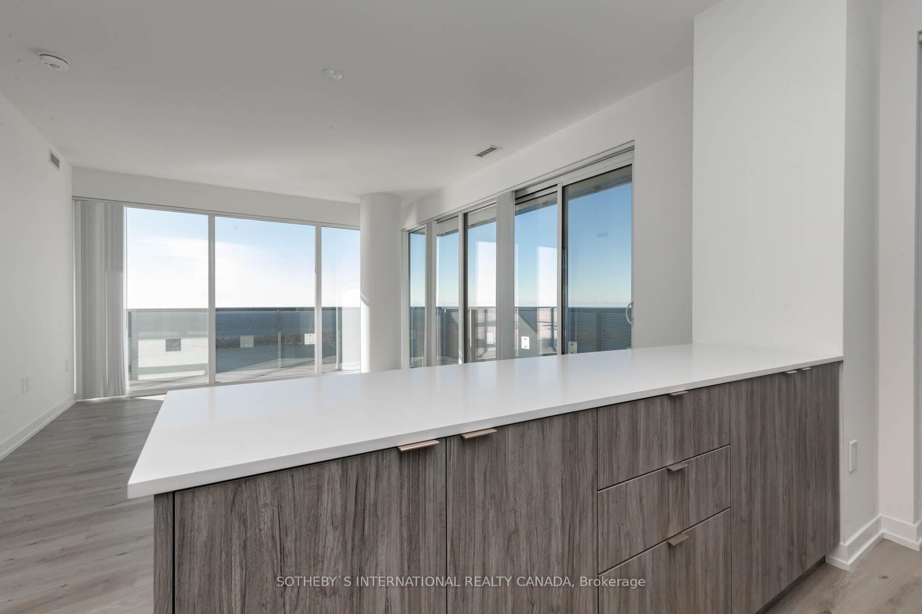 138 Downes Street Unit 7209 photo 12