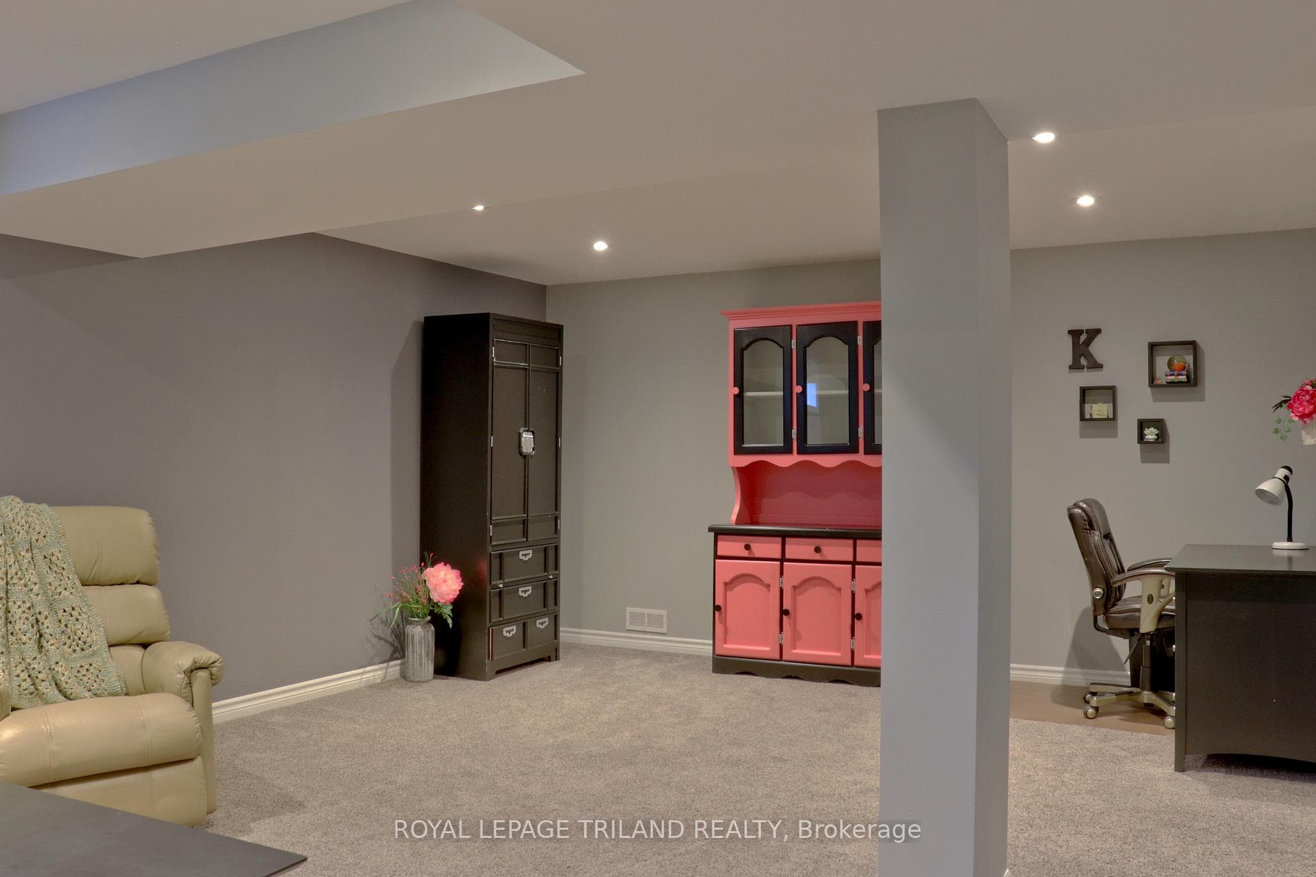 366 White Sands Drive photo 19