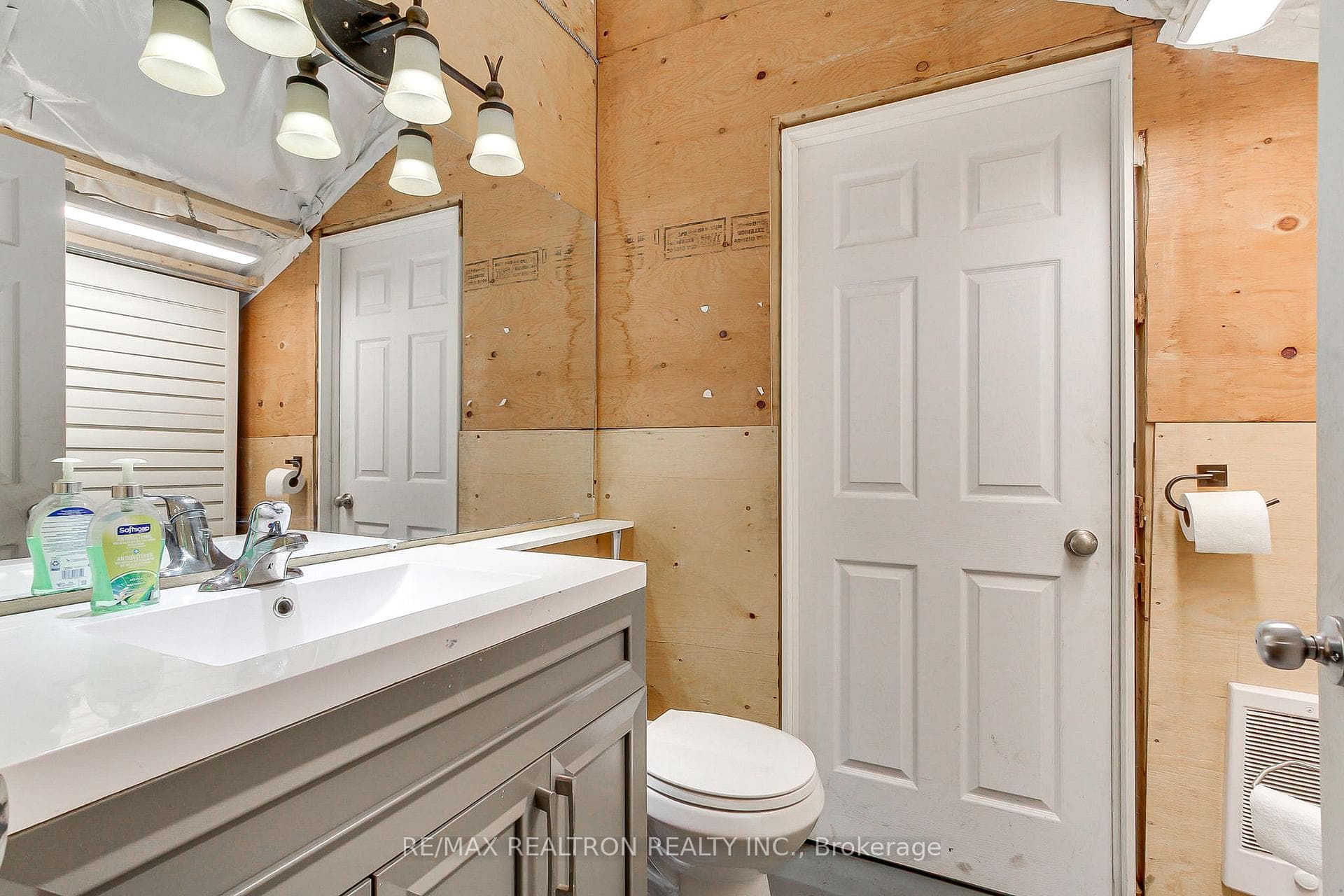 203 Pefferlaw Road photo 12