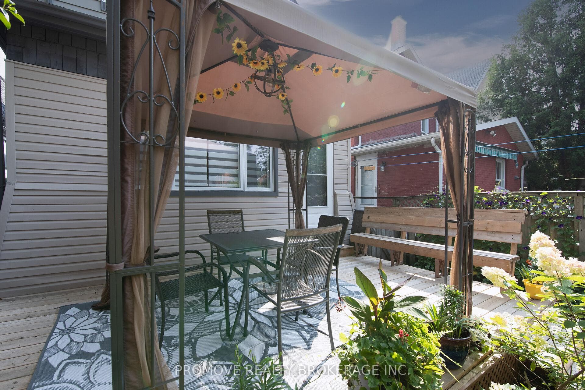 211 Victoria Road photo 28