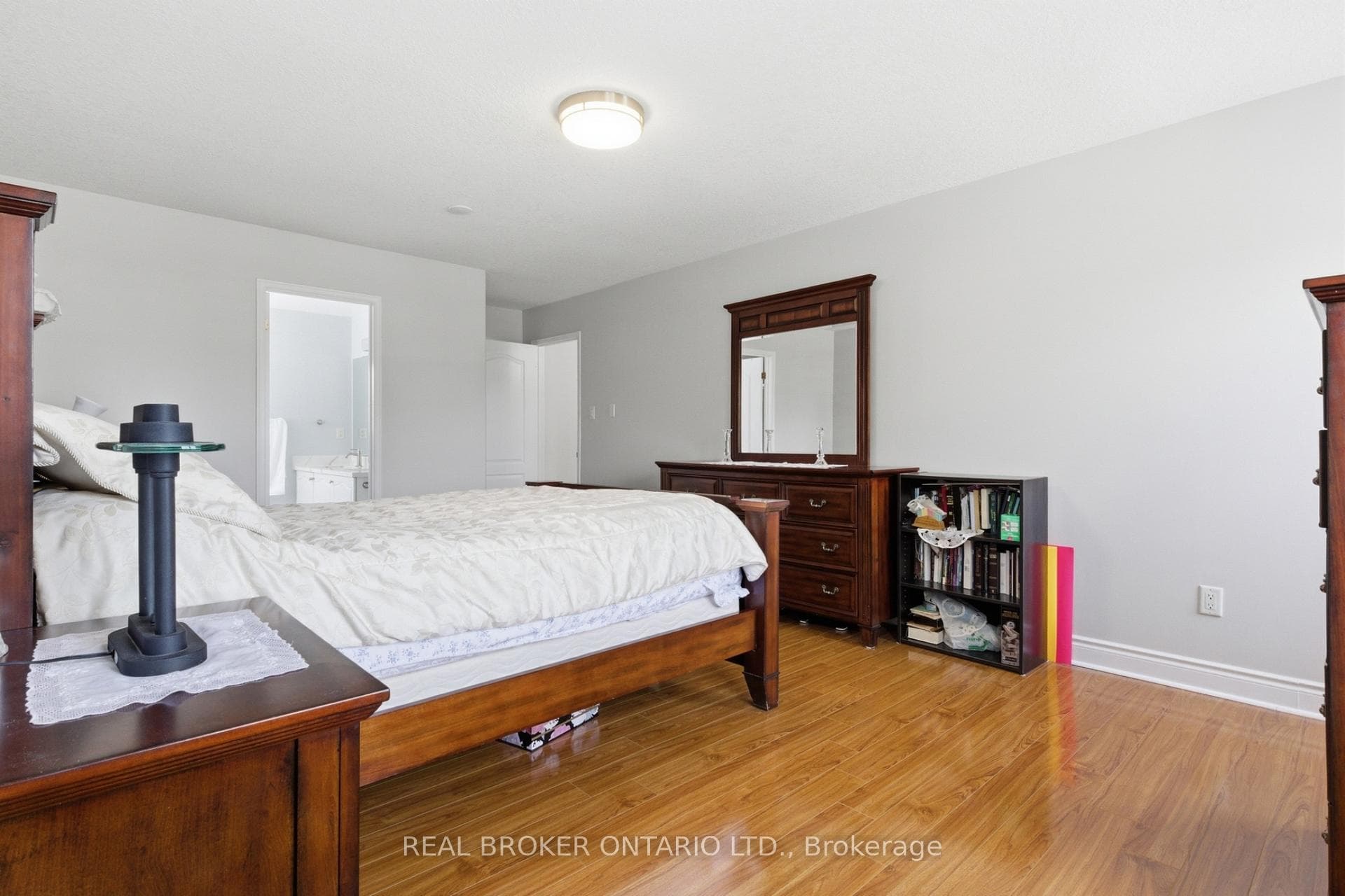 135 Blackburn Drive photo 24