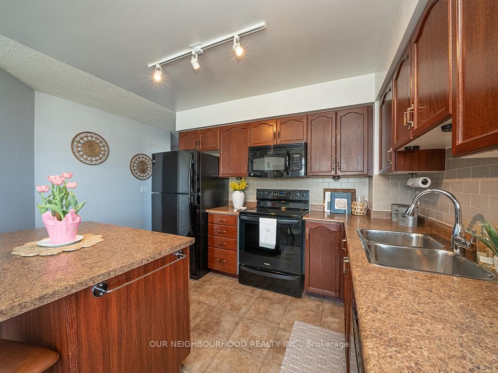 1600 Charles Street Unit 311 photo 6