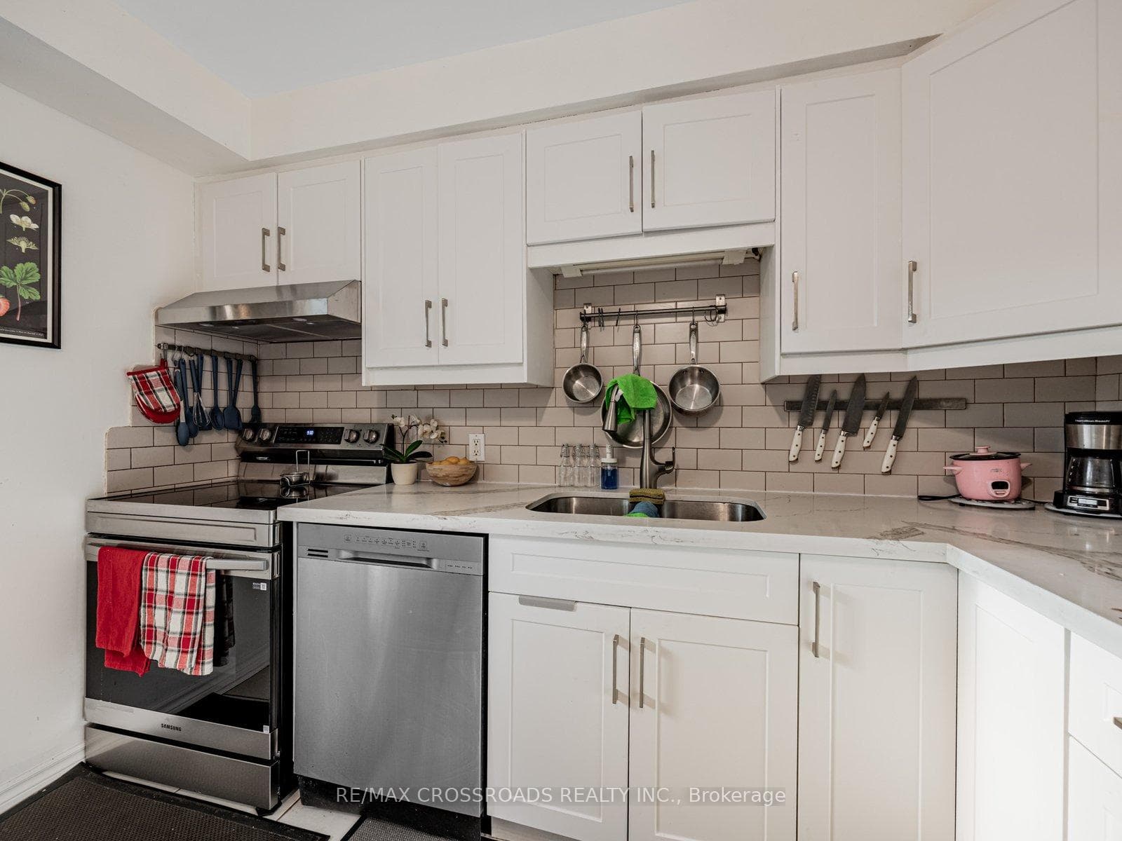 120 Beverly Glen Boulevard Unit 58 photo 11