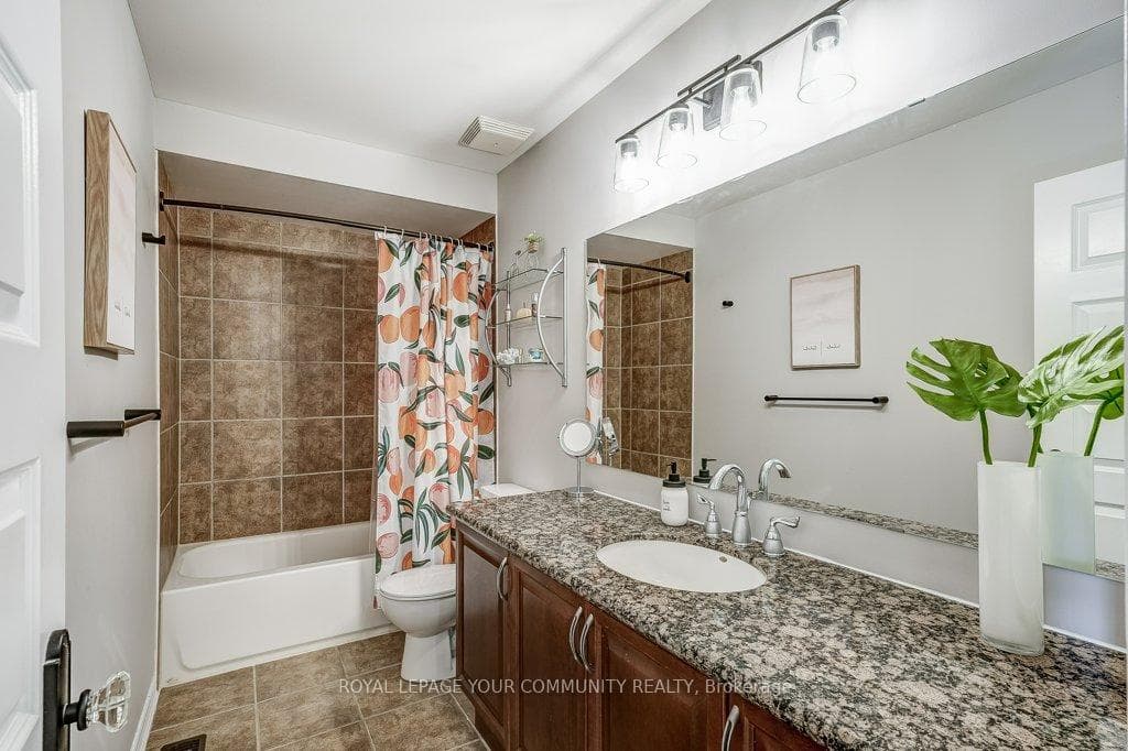 30 Carriage House Court photo 32