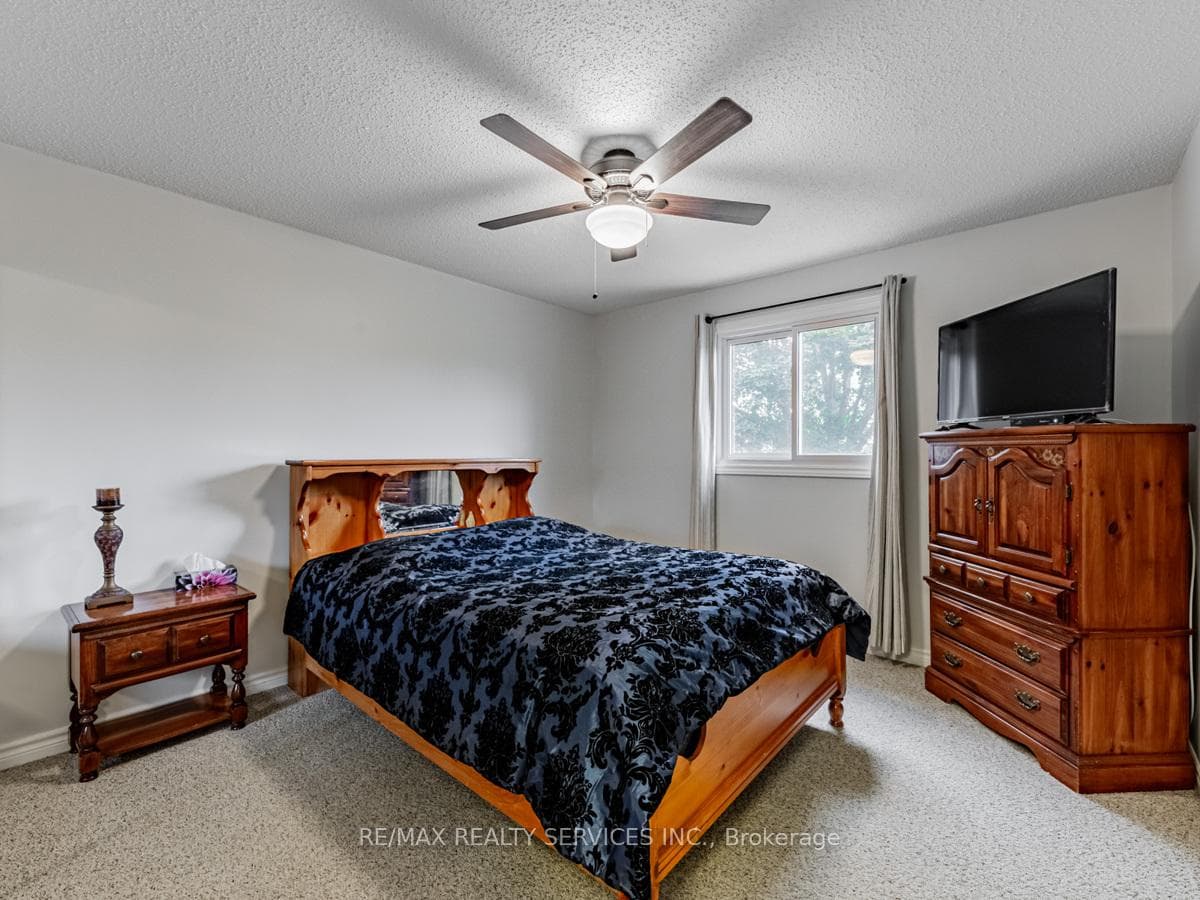410 Sunset Boulevard photo 11