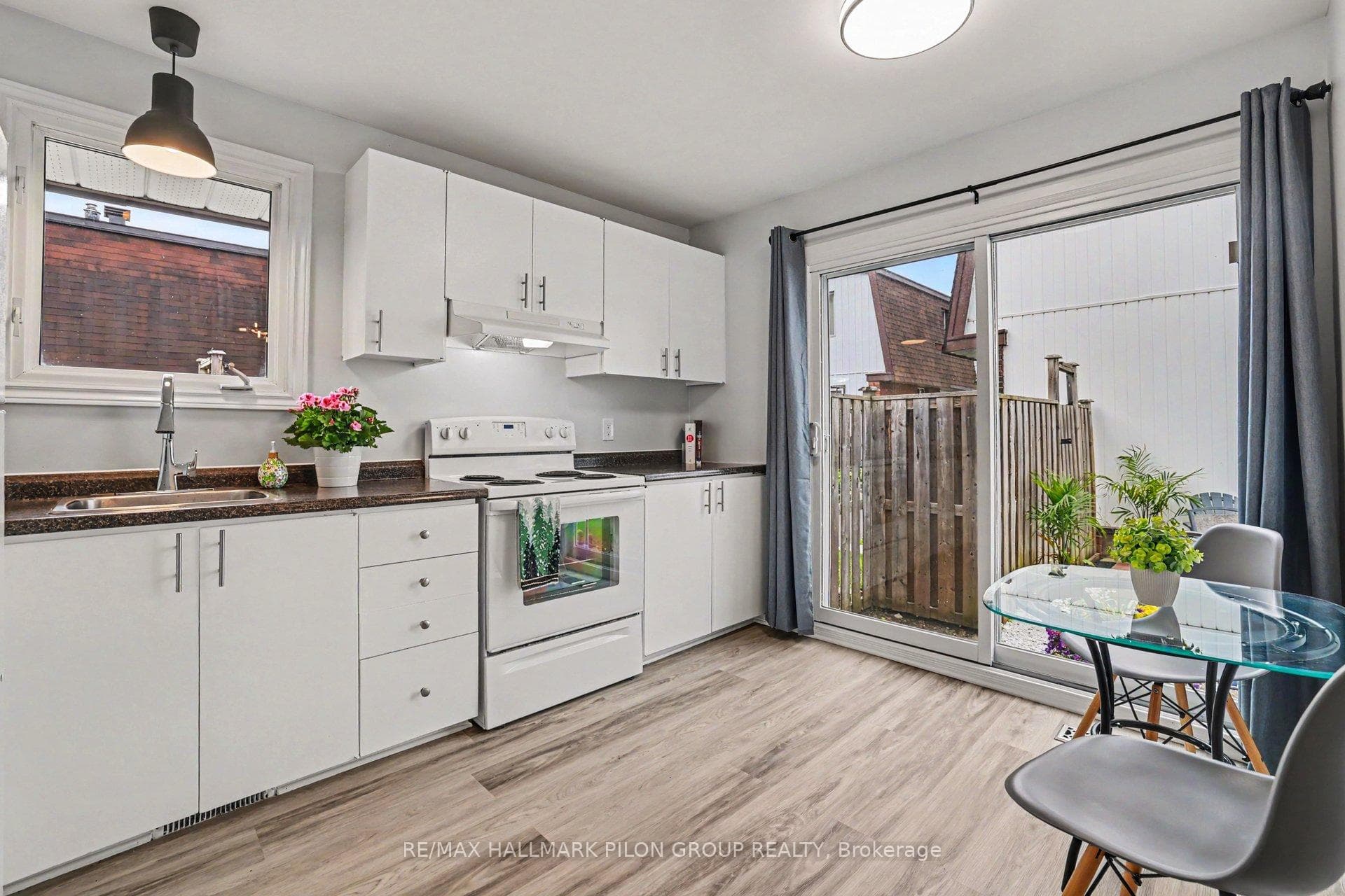 2210 Loyola Avenue Unit 70 photo 7