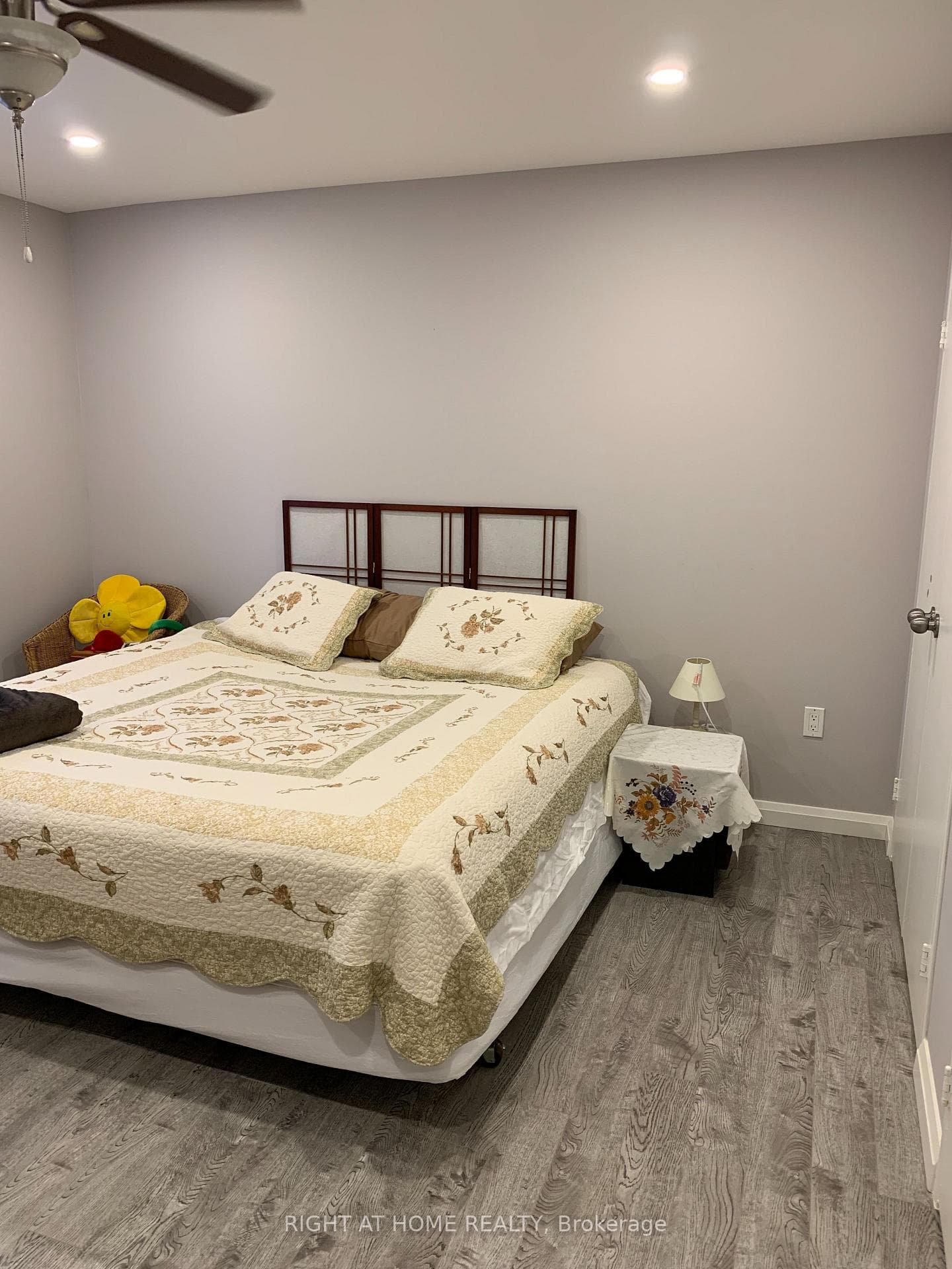 100 Dundalk Drive Unit 208 photo 6