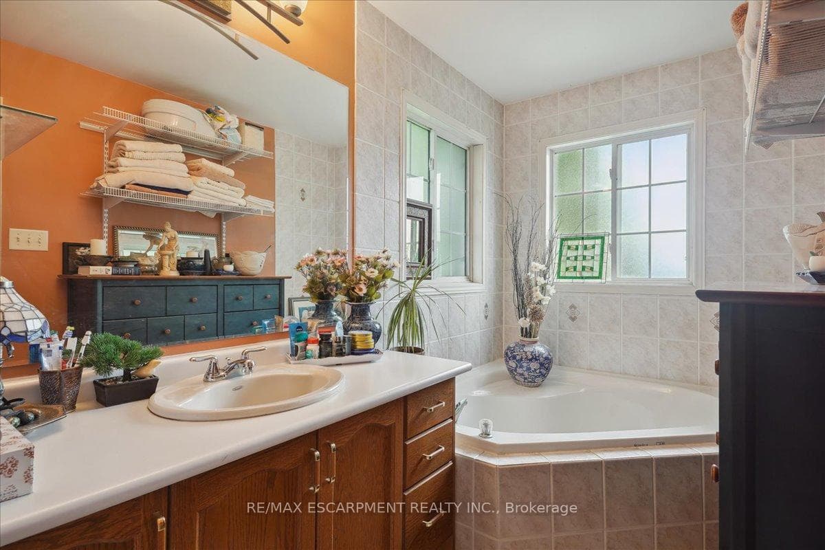 5224 Thornburn Drive photo 11