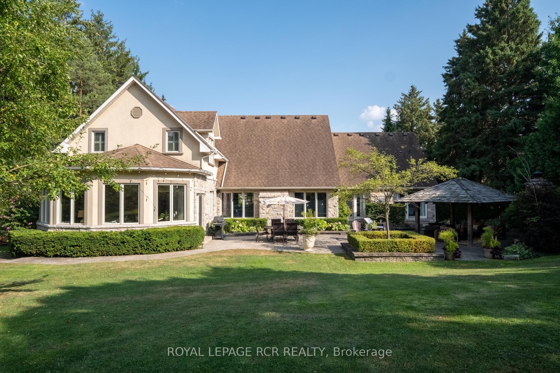 84 Kennedy Road photo 42