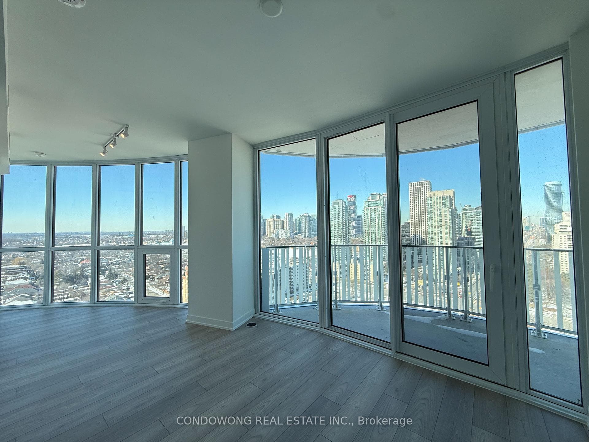 Stunning Panoramic View from Your Living Room!
