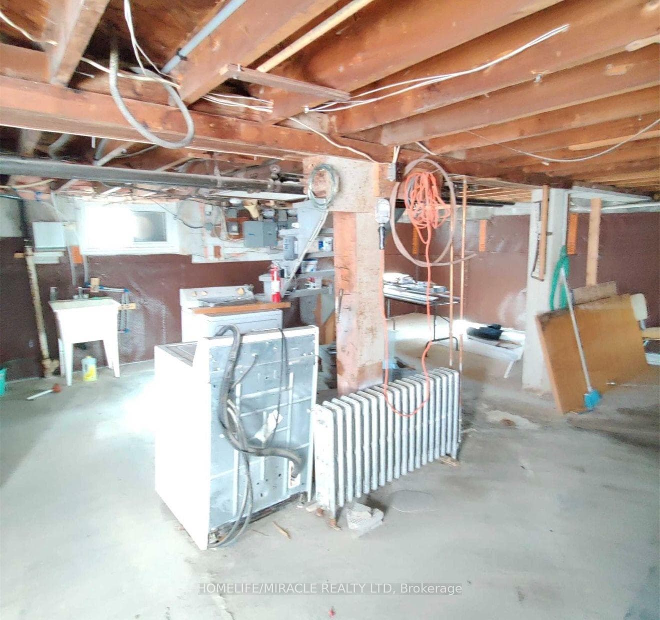 297 Morris Street photo 27